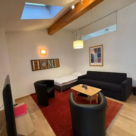 Im Zentrum Von Apartment