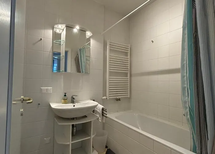 Im Zentrum Von Lägenhet